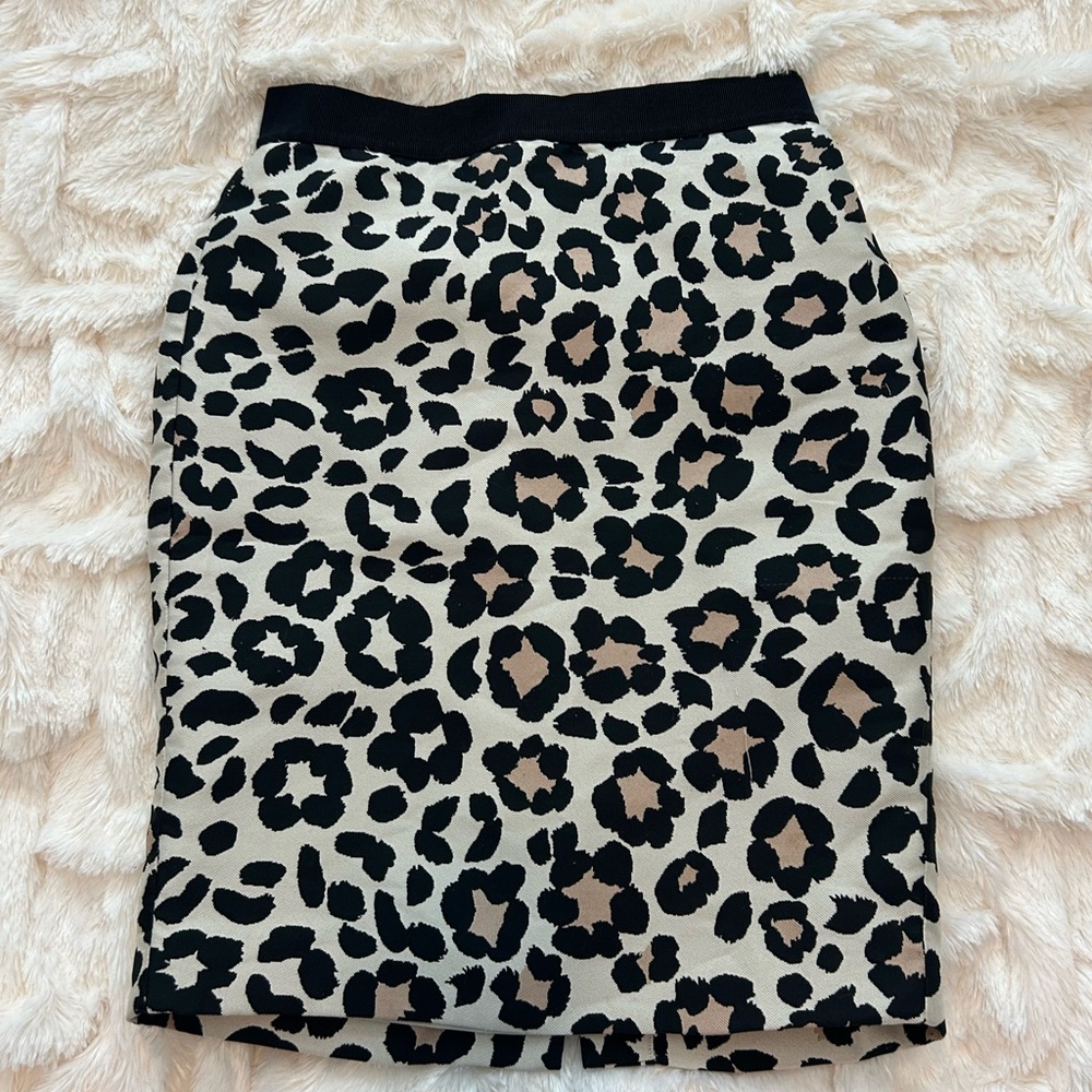 Ann Taylor Black and Tan Leopard Pencil Skirt